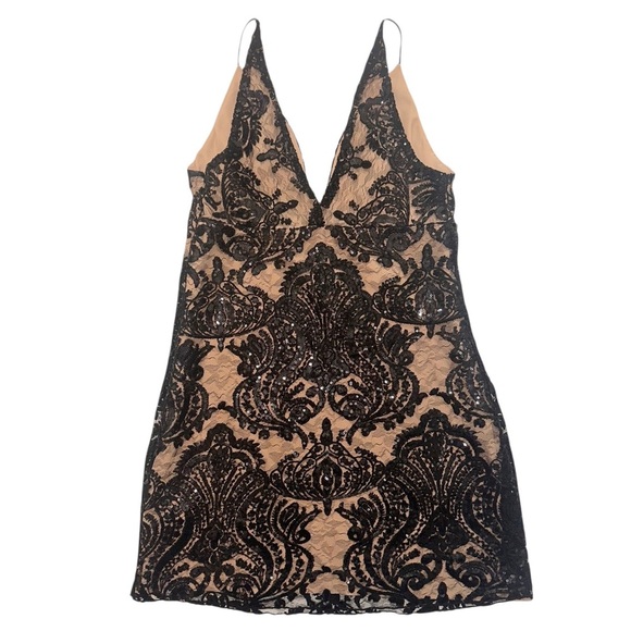 Free People ~ Night Shimmers Women’s Mini Dress in Black ~ Size 4 - Picture 4 of 11